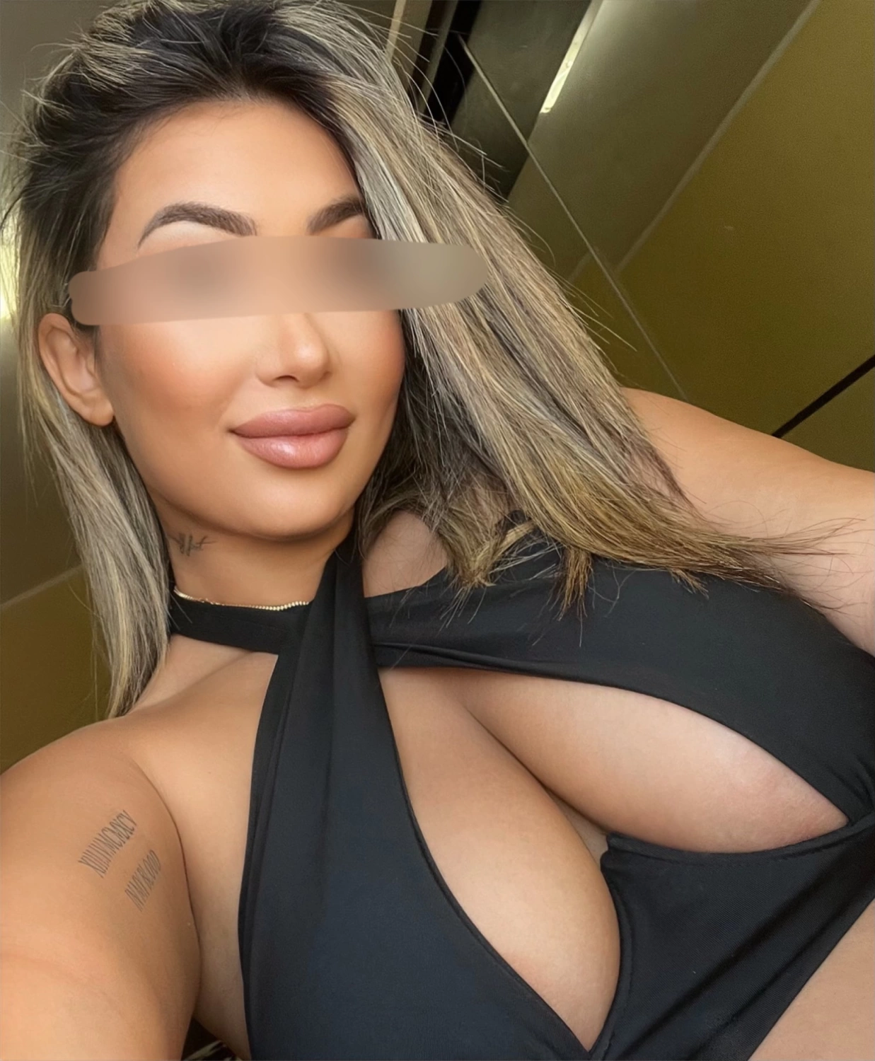 TrystHub - Hamburg Escorts - Model Emilia Fox