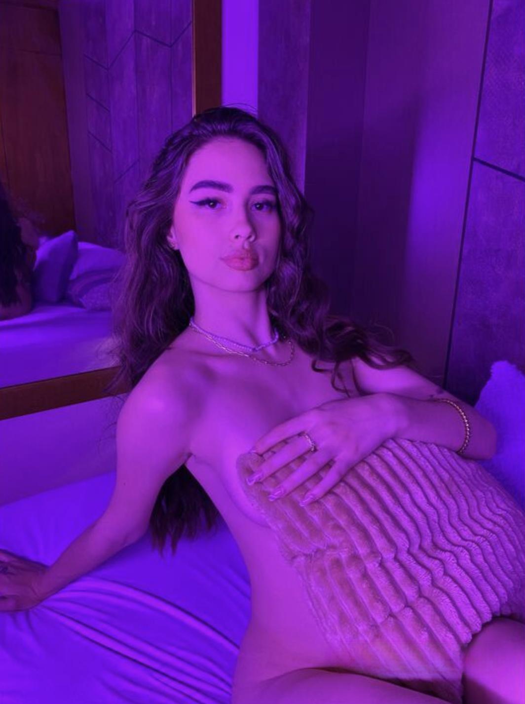 TrystHub - Houston Escorts - Model Mira Solis