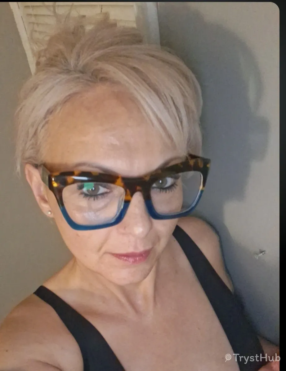 TrystHub - Philadelphia Escorts - Model Andi Rider